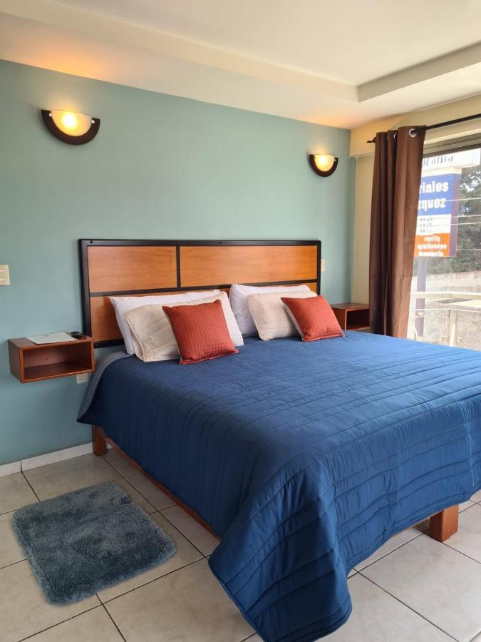 Hotel Santa Fe Paracho de Verduzco Bagian luar foto
